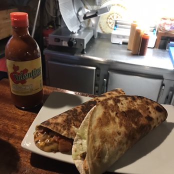 Bar Savoy - Chicken tacos - Tapas Bars Near Me - Tossa de Mar, GI