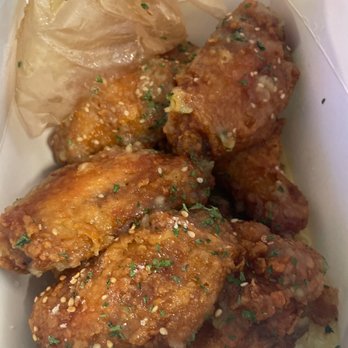 Vons Chicken - Half Crispy Fresh Garlic - Chicken Wings Near Me - Concord, California Vons Chicken - Half Crispy Fresh Garlic - Chicken Wings Near Me - Concord, California