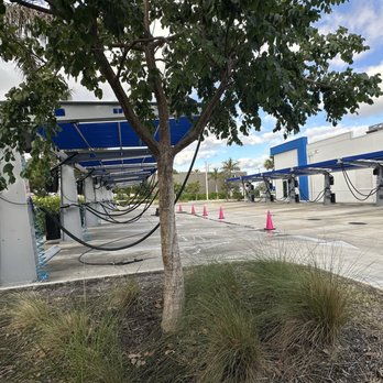 Soapy Shark Car Wash - Car Wash Near Me - West Palm Beach, Florida