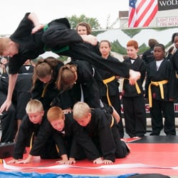 WOLF Martial Arts Academy - Air Roll!
