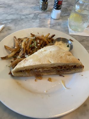 Betty Lou's Bistro by null