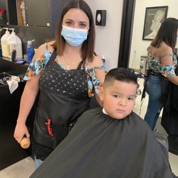 Nelly's Beauty Salon - Nellys beauty salon Belleza
