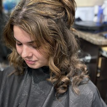 Salon Oggi - Hair Salons Near Me - Clawson, Michigan