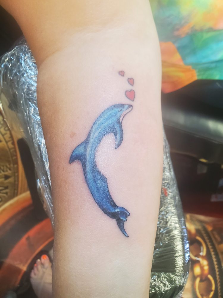 Davinci Tattoo & Piercing Logo