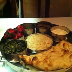 Rashoi Indian Restaurant - Meat thali