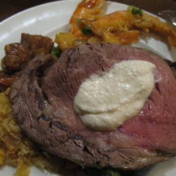 Kai Market - main course - Breakfast & Brunch Near Me - Honolulu, Hawaii