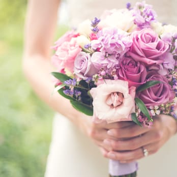 Emily Rose Studios - Gorgeous bridal bouquet. - Session Photography Near Me Emily Rose Studios - Gorgeous bridal bouquet. - Session Photography Near Me
