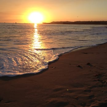 Pacific Pointe - Beachcombing at sunset calms my restless soul. - Apartments Near Me - San Clemente, California