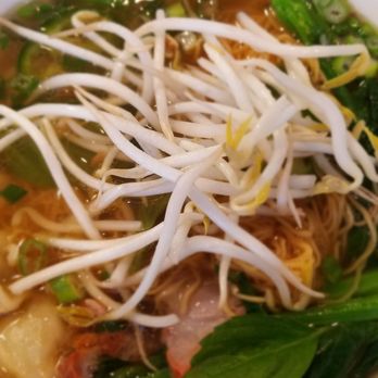 Bravo Pho - #23 with the bean sprout, mint, jalepeno, and lime. - Vietnamese Near Me - Levittown, Pennsylvania Bravo Pho - #23 with the bean sprout, mint, jalepeno, and lime. - Vietnamese Near Me - Levittown, Pennsylvania
