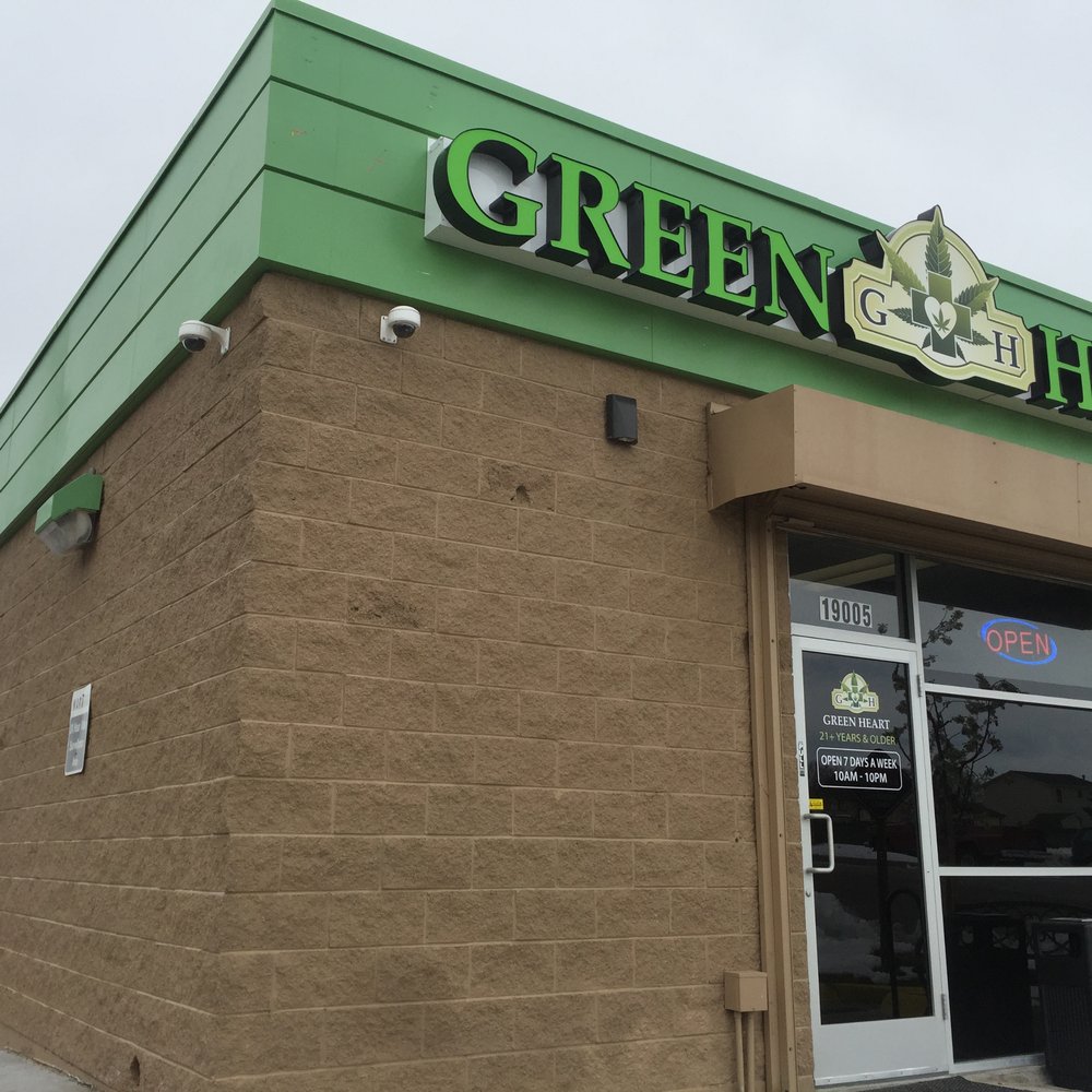 LOVA Aurora - Outside of Store - Cannabis Clinics Near Me - Aurora, Colorado LOVA Aurora - Outside of Store - Cannabis Clinics Near Me - Aurora, Colorado