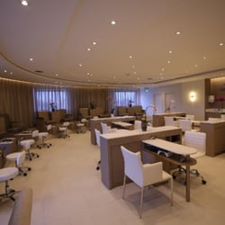 Nails 1010 & Spa