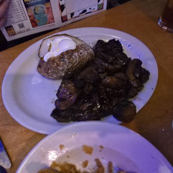 Texas Roadhouse - Steakhouses Near Me - Aurora, Colorado Texas Roadhouse - Steakhouses Near Me - Aurora, Colorado