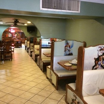 Ericks Mexican Restaurant - Clean and attentive staff.. - Mexican Near Me - Hempstead, Texas