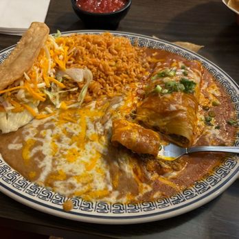 Rodrigo's Mexican Grill - Enchilada, taco and rice and beans - Mexican Near Me - Anaheim, California