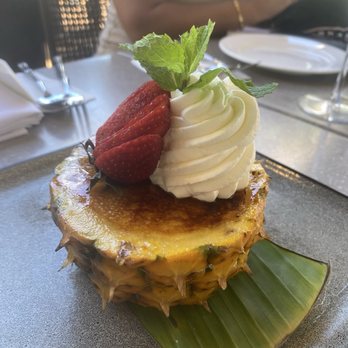 Tommy Bahama Restaurant & Bar - Pineapple Cream Brulee 6/15/26 - New American Near Me - Honolulu, Hawaii