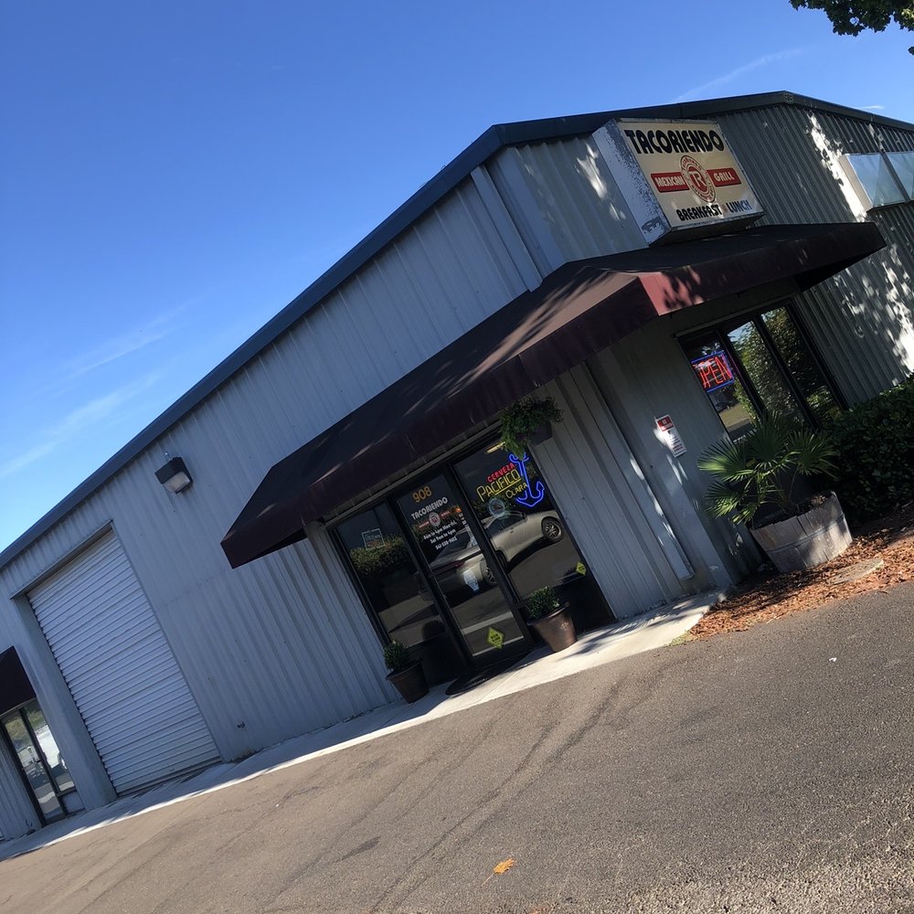 Taco Riendo - Store Front - Mexican Near Me - Medford, Oregon