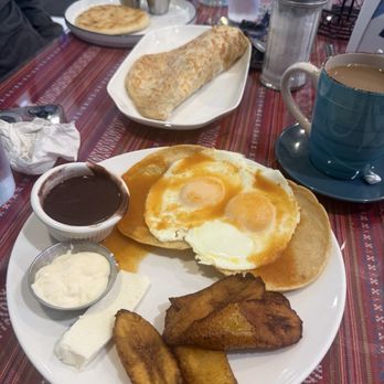 Sabor Chapin Restaurant - Spanish Near Me - Houston, Texas