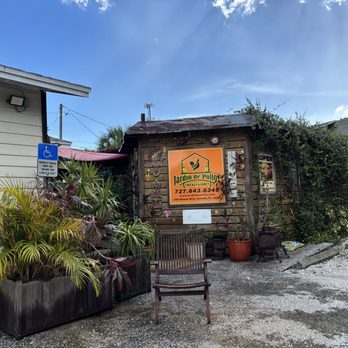 Jardin De Pollos - Outside - Latin American Near Me - Dunedin, Florida Jardin De Pollos - Outside - Latin American Near Me - Dunedin, Florida