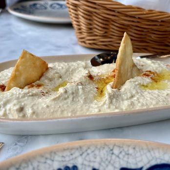 A La Istanbul - Humus - Turkish Near Me - Ottawa, Ontario