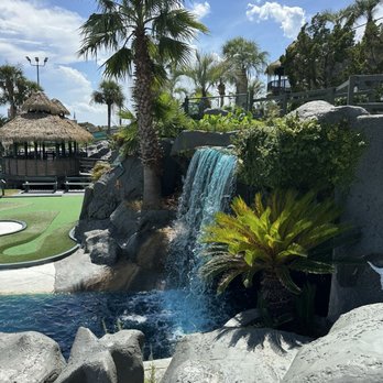 Mt. Atlanticus Minotaur Golf - Minotaur side - Mini Golf Near Me - Myrtle Beach, South Carolina