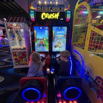 Funway - Arcades Near Me - Batavia, Illinois