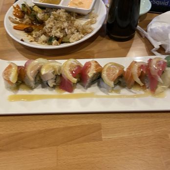 Kung fu Sushi - The amazing roll: it's extremely fresh and has thinly sliced lemon on top, truly unique - Sushi Bars Near Me - Hatfield, Pennsylvania Kung fu Sushi - The amazing roll: it's extremely fresh and has thinly sliced lemon on top, truly unique - Sushi Bars Near Me - Hatfield, Pennsylvania