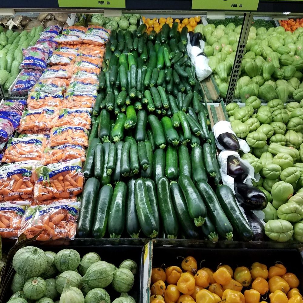 Super Mercado el Guero - a variety of vegetables - Grocery Near Me - Aurora, Illinois Super Mercado el Guero - a variety of vegetables - Grocery Near Me - Aurora, Illinois