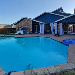 Texas Native Aquatics - Here is my pool after Ryan and his guys came oit to fix it.
