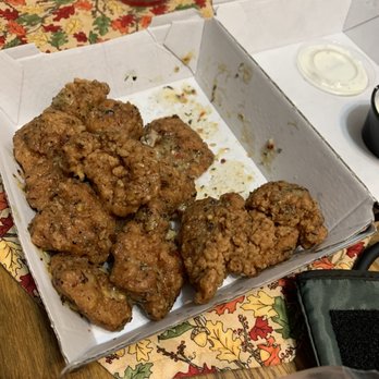 Buffalo Wild Wings - Cold Tyson nuggets - American Near Me - Palmdale, California Buffalo Wild Wings - Cold Tyson nuggets - American Near Me - Palmdale, California