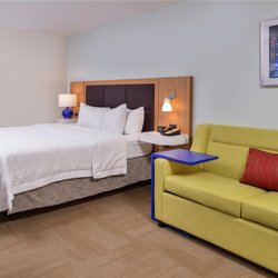 Hampton Inn Raleigh/Clayton I-40 - Guest room