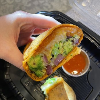 Frances' Deli - Breakfast Wrap - Delis Near Me - Chicago, Illinois