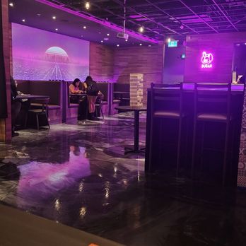 Sugar Cafe Lounge - Lounges Near Me - Richmond Hill, Ontario