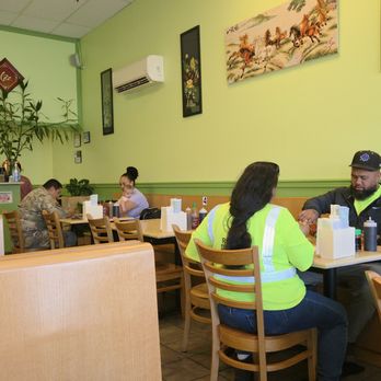 Stadium Pho - Inside - Vietnamese Near Me - Honolulu, Hawaii