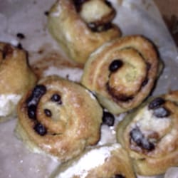 Domino's Pizza - Chocolate twisted dough balls