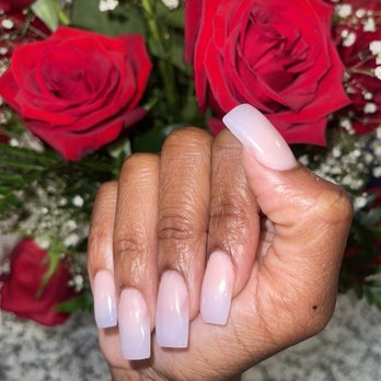 Fifth Avenue Nail and Spa - Ombré acrylic - Nail Salons Near Me - Riverview, Florida
