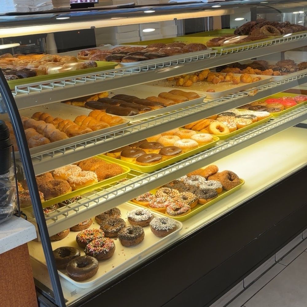 Mag's Donut & Bagel - Dozen Mixed Donut - Donuts Near Me - Irvine, California Mag's Donut & Bagel - Dozen Mixed Donut - Donuts Near Me - Irvine, California