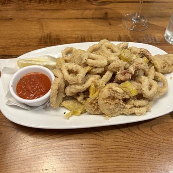Giordano's - Calamari - Pizza Near Me - Chicago, Illinois Giordano's - Calamari - Pizza Near Me - Chicago, Illinois