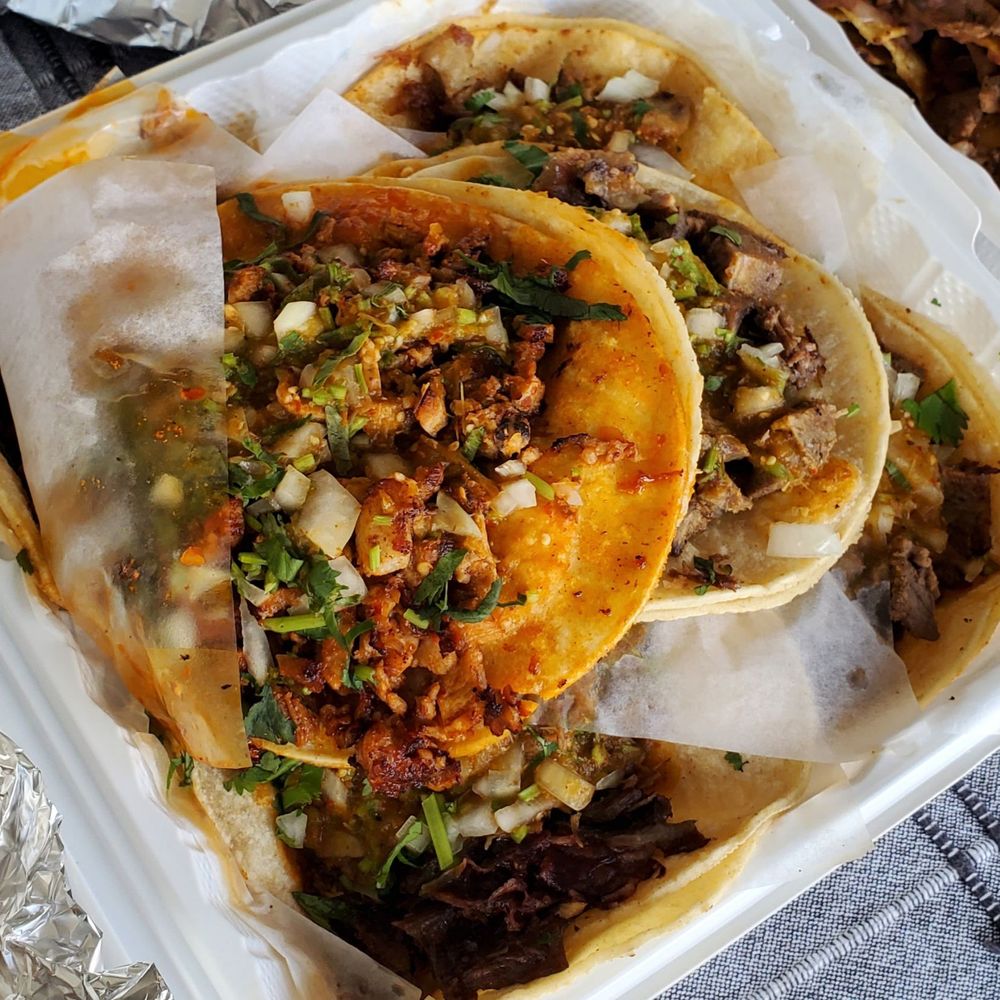 El Farolito - Tacos with Carne Asada, Al Pastor, Carnitas, Lengua, Cabeza, Tripas ($3.45 x6) - Mexican Near Me - San Francisco, California El Farolito - Tacos with Carne Asada, Al Pastor, Carnitas, Lengua, Cabeza, Tripas ($3.45 x6) - Mexican Near Me - San Francisco, California