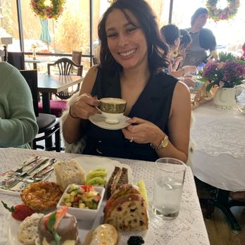 Hummingbird Tea Room & Bakery - Seating - Tea Rooms Near Me - Magnolia, Texas Hummingbird Tea Room & Bakery - Seating - Tea Rooms Near Me - Magnolia, Texas