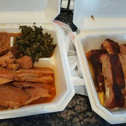Bills BBQ - Brisket platter and half a rack of ribs
