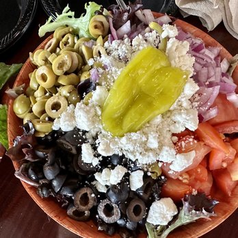 Idyllwild Pizza - Greek salad - Pizza Near Me - Idyllwild, California