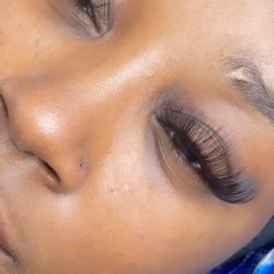 Lovely Lash
