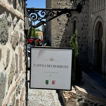 Napoli Dei Borboni - Sign - Italian Near Me - Toledo, TO