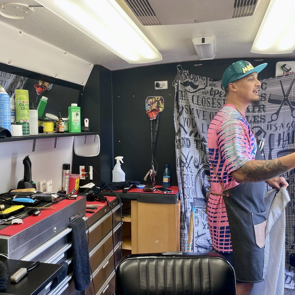 Hi 5ive Fades - Barbers Near Me