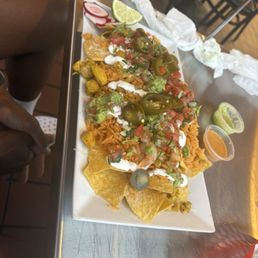 Chicken and shrimp nachos Chicken and shrimp nachos