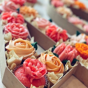 The Cupcake Experience - a variety of cupcakes - Cupcakes Near Me
