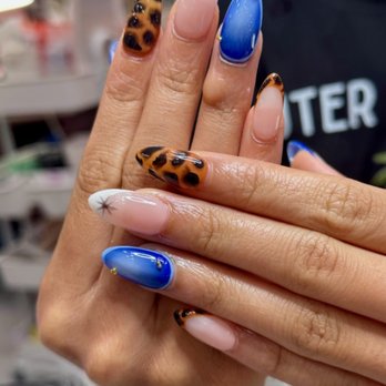 Glossy Nails Spa - Nail Salons Near Me - Tampa, Florida Glossy Nails Spa - Nail Salons Near Me - Tampa, Florida