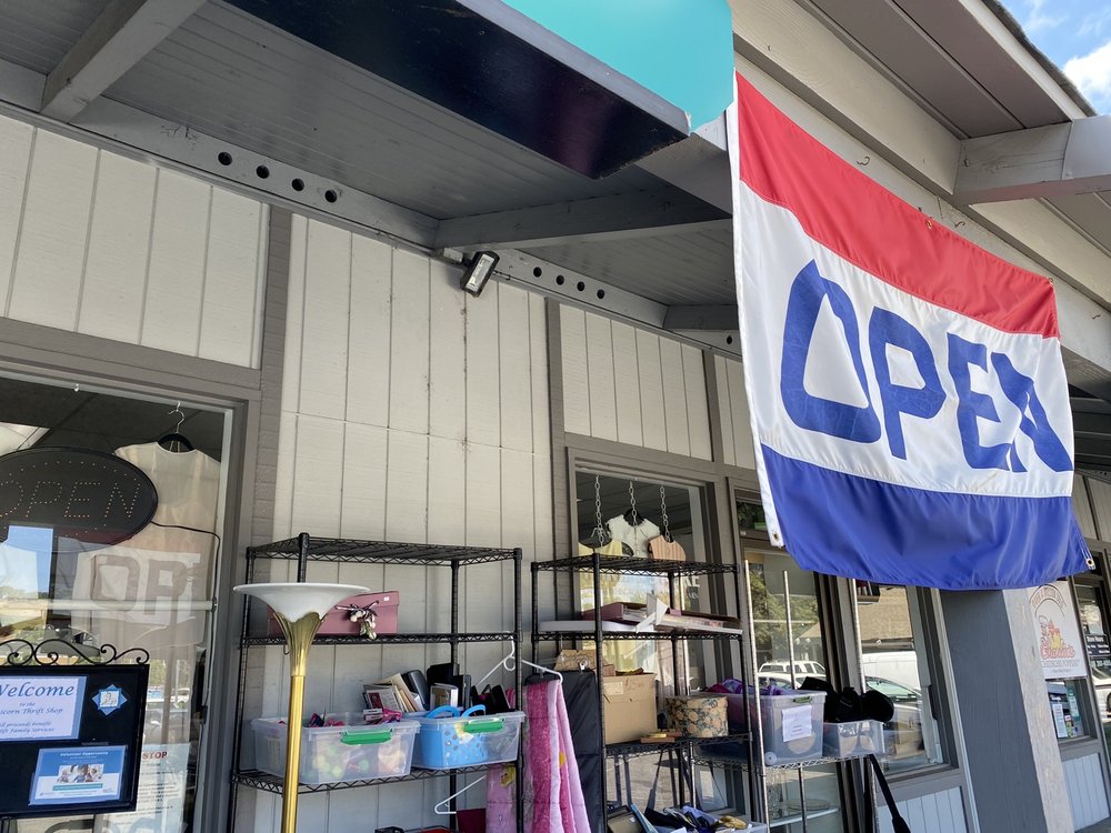 UNICORN THRIFT SHOP Updated September 2024 28 Photos & 44 Reviews