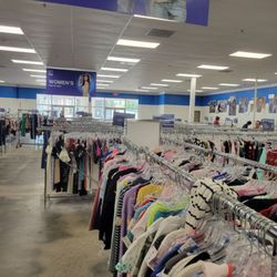 Goodwill Overland Park - Store inside