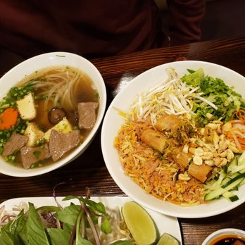 Huong Sen - Pho & Vermicelli - Vietnamese Near Me - Houston, Texas